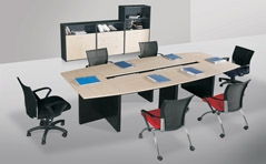 全实木办公桌的优缺点分析